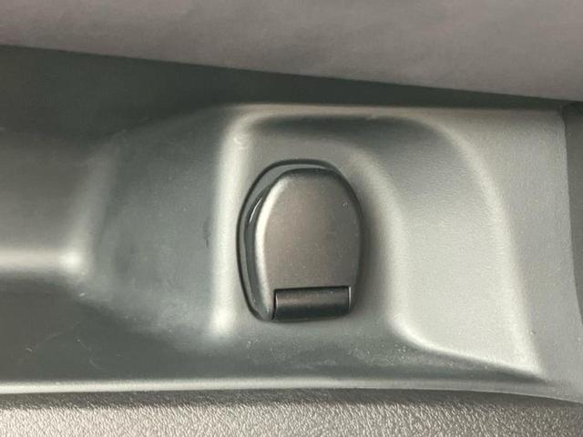 セレナ ｅパワーハイウェイスターＶ　新品タイヤ／純正　１０インチ　ＳＤナビ／フリップダウンモニター／インテリジェントルームミラー／衝突安全装置／両側電動スライドドア／アラウンドビューモニター／プロパイロット／ヘッドランプ　ＬＥＤ　ＥＴＣ（47枚目）