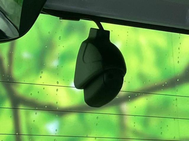 Ｎ－ＢＯＸカスタム Ｌ・ターボコーディネートスタイル　新品タイヤ／純正　８インチ　ＳＤナビ／ホンダセンシング／両側電動スライドドア／シートヒーター　前席／車線逸脱防止支援システム／シート　合皮／ヘッドランプ　ＬＥＤ／Ｂｌｕｅｔｏｏｔｈ接続／ＥＴＣ　ターボ（35枚目）