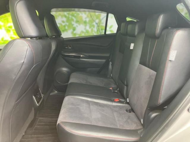 ハリアー ４ＷＤプログレス　ＪＢＬ／純正　９インチ　ＳＤナビ／トヨタセーフティセンス／パノラミックビューモニター／車線逸脱防止支援システム／シート　ハーフレザー／電動バックドア／ヘッドランプ　ＬＥＤ／Ｂｌｕｅｔｏｏｔｈ接続（8枚目）