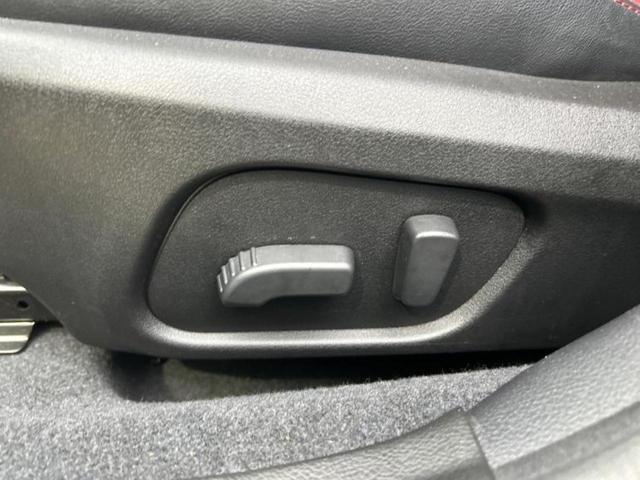 レヴォーグ ４ＷＤ１．６ＳＴＩスポーツアイサイト　新品タイヤ／ＳＴＩエアロ／純正　ＳＤナビ／アイサイト／シートヒーター　前席／車線逸脱防止支援システム／シート　合皮／ヘッドランプ　ＬＥＤ／Ｂｌｕｅｔｏｏｔｈ接続／ＥＴＣ／ＥＢＤ付ＡＢＳ　フルエアロ（46枚目）