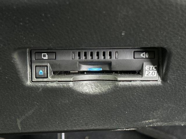 C-HR Gモードネロセーフティプラス2 ディスプレイオーディオ+ナビ8インチ/トヨタセーフティセンス/シートヒーター 前席/車線逸脱防止支援システム/シート ハーフレザー/ドライブレコーダー 純正/ヘッドランプ LED 衝突被害軽減システム(27枚目)