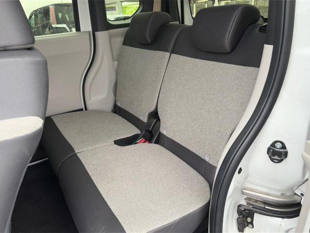 Ｎ－ＢＯＸ ヒョウジュン　保証書／ホンダセンシング／電動スライドドア／車線逸脱防止支援システム／ヘッドランプ　ＬＥＤ／ＥＢＤ付ＡＢＳ／横滑り防止装置／アイドリングストップ／禁煙車／エアバッグ　運転席／エアバッグ　助手席（7枚目）