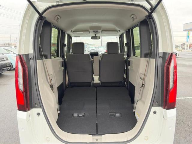 Ｎ－ＢＯＸ ヒョウジュン　保証書／ホンダセンシング／電動スライドドア／車線逸脱防止支援システム／ヘッドランプ　ＬＥＤ／ＥＢＤ付ＡＢＳ／横滑り防止装置／アイドリングストップ／禁煙車／エアバッグ　運転席／エアバッグ　助手席（19枚目）