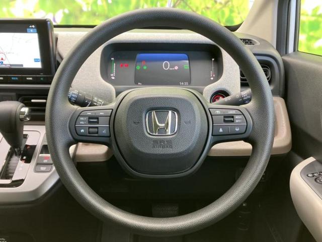 フリード ｅＨＥＶエアー　保証書／純正　８インチ　ナビ／ホンダセンシング／両側電動スライドドア／車線逸脱防止支援システム／登録済未使用車／ヘッドランプ　ＬＥＤ／ＵＳＢジャック／Ｂｌｕｅｔｏｏｔｈ接続／ＥＢＤ付ＡＢＳ　禁煙車（15枚目）