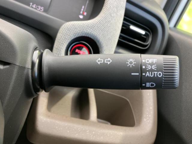 フリード ｅＨＥＶエアー　保証書／純正　８インチ　ナビ／ホンダセンシング／両側電動スライドドア／車線逸脱防止支援システム／登録済未使用車／ヘッドランプ　ＬＥＤ／ＵＳＢジャック／Ｂｌｕｅｔｏｏｔｈ接続／ＥＢＤ付ＡＢＳ　禁煙車（16枚目）