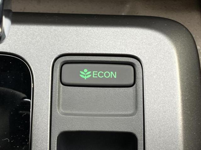 フリード ｅＨＥＶエアー　保証書／純正　８インチ　ナビ／ホンダセンシング／両側電動スライドドア／車線逸脱防止支援システム／登録済未使用車／ヘッドランプ　ＬＥＤ／ＵＳＢジャック／Ｂｌｕｅｔｏｏｔｈ接続／ＥＢＤ付ＡＢＳ　禁煙車（30枚目）