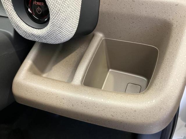 フリード ｅＨＥＶエアー　保証書／純正　８インチ　ナビ／ホンダセンシング／両側電動スライドドア／車線逸脱防止支援システム／登録済未使用車／ヘッドランプ　ＬＥＤ／ＵＳＢジャック／Ｂｌｕｅｔｏｏｔｈ接続／ＥＢＤ付ＡＢＳ　禁煙車（42枚目）