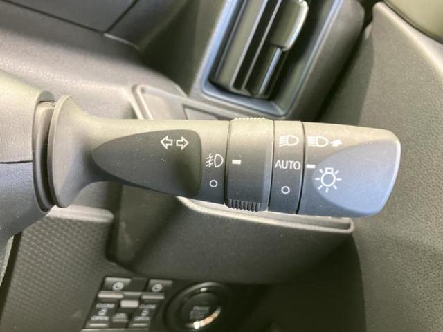 タント カスタムＲＳ　保証書／社外　ＳＤナビ／フリップダウンモニター　社外　１０．２インチ／スマートアシスト（トヨタ・ダイハツ）／両側電動スライドドア／シートヒーター　前席／パノラマモニター／車線逸脱防止支援システム（17枚目）