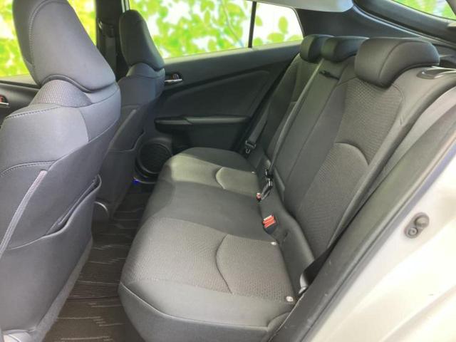 プリウス Ｓセーフティプラス２　保証書／純正　９インチ　ＳＤナビ／トヨタセーフティセンス／全方位モニター／車線逸脱防止支援システム／ヘッドランプ　ＬＥＤ／Ｂｌｕｅｔｏｏｔｈ接続／ＥＢＤ付ＡＢＳ／横滑り防止装置　衝突被害軽減システム（8枚目）