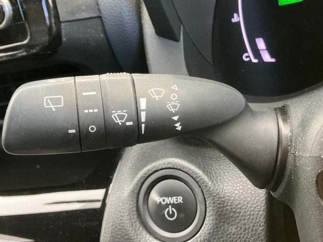 ヤリスクロス ハイブリッドＺ　保証書／ディスプレイオーディオ＋ナビ８インチ／トヨタセーフティセンス／シートヒーター　前席／パノラミックビューモニター／車線逸脱防止支援システム／シート　ハーフレザー／ドライブレコーダー　前後（18枚目）