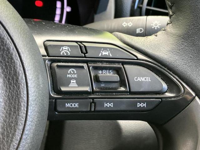 ヤリスクロス ハイブリッドＺ　保証書／ディスプレイオーディオ＋ナビ８インチ／トヨタセーフティセンス／シートヒーター　前席／パノラミックビューモニター／車線逸脱防止支援システム／シート　ハーフレザー／ドライブレコーダー　前後（30枚目）