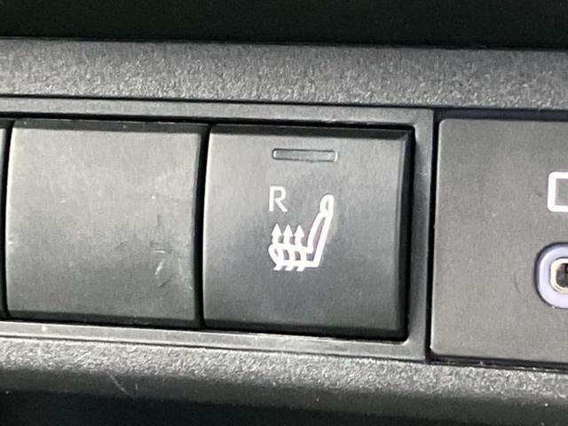 ヤリスクロス ハイブリッドＺ　保証書／ディスプレイオーディオ＋ナビ８インチ／トヨタセーフティセンス／シートヒーター　前席／パノラミックビューモニター／車線逸脱防止支援システム／シート　ハーフレザー／ドライブレコーダー　前後（40枚目）