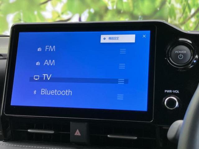 ノア ハイブリッドＳ－Ｚ　エアロ／保証書／純正　１０インチ　ＳＤナビ／フリップダウンモニター　純正　１３．２インチ／衝突安全装置／両側電動スライドドア／シートヒーター／パノラミックビューモニター／車線逸脱防止支援システム（13枚目）