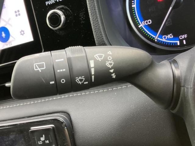 ノア ハイブリッドＳ－Ｚ　エアロ／保証書／純正　１０インチ　ＳＤナビ／フリップダウンモニター　純正　１３．２インチ／衝突安全装置／両側電動スライドドア／シートヒーター／パノラミックビューモニター／車線逸脱防止支援システム（18枚目）