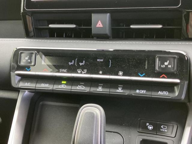 ノア ハイブリッドＳ－Ｚ　エアロ／保証書／純正　１０インチ　ＳＤナビ／フリップダウンモニター　純正　１３．２インチ／衝突安全装置／両側電動スライドドア／シートヒーター／パノラミックビューモニター／車線逸脱防止支援システム（35枚目）