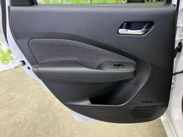 オーラ Ｇレザーエディション　純正　９インチ　メモリーナビ／インテリジェントルームミラー／エマージェンシーブレーキ／アラウンドビューモニター／車線逸脱防止支援システム／シート　フルレザー／ヘッドランプ　ＬＥＤ　革シート　ＥＴＣ（23枚目）