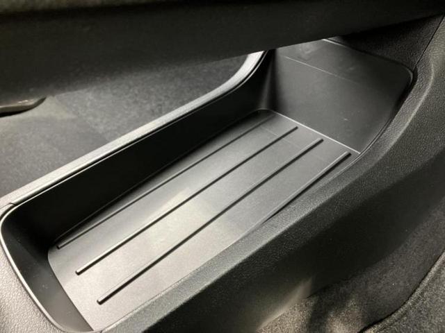 オーラ Ｇレザーエディション　純正　９インチ　メモリーナビ／インテリジェントルームミラー／エマージェンシーブレーキ／アラウンドビューモニター／車線逸脱防止支援システム／シート　フルレザー／ヘッドランプ　ＬＥＤ　革シート　ＥＴＣ（40枚目）