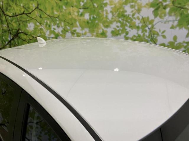 オーラ Ｇレザーエディション　純正　９インチ　メモリーナビ／インテリジェントルームミラー／エマージェンシーブレーキ／アラウンドビューモニター／車線逸脱防止支援システム／シート　フルレザー／ヘッドランプ　ＬＥＤ　革シート　ＥＴＣ（49枚目）