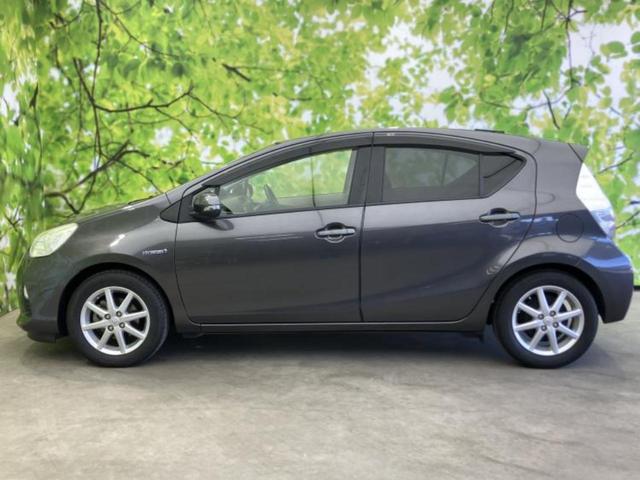 アクア G 新品タイヤ/純正 SDナビ/Bluetooth接続/ETC/EBD付ABS/横滑り防止装置/バックモニター/フルセグTV/DVD/エアバッグ 運転席/エアバッグ 助手席/パワーウインドウ バックカメラ(2枚目)