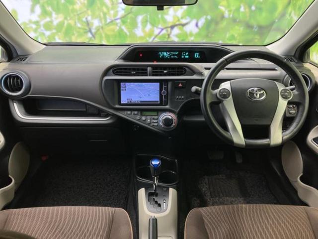 アクア G 新品タイヤ/純正 SDナビ/Bluetooth接続/ETC/EBD付ABS/横滑り防止装置/バックモニター/フルセグTV/DVD/エアバッグ 運転席/エアバッグ 助手席/パワーウインドウ バックカメラ(4枚目)