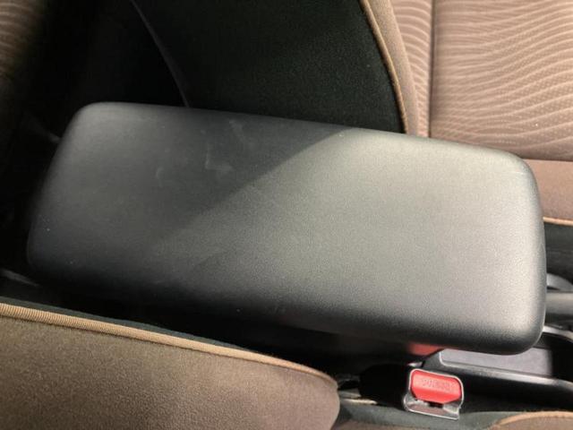 アクア G 新品タイヤ/純正 SDナビ/Bluetooth接続/ETC/EBD付ABS/横滑り防止装置/バックモニター/フルセグTV/DVD/エアバッグ 運転席/エアバッグ 助手席/パワーウインドウ バックカメラ(33枚目)