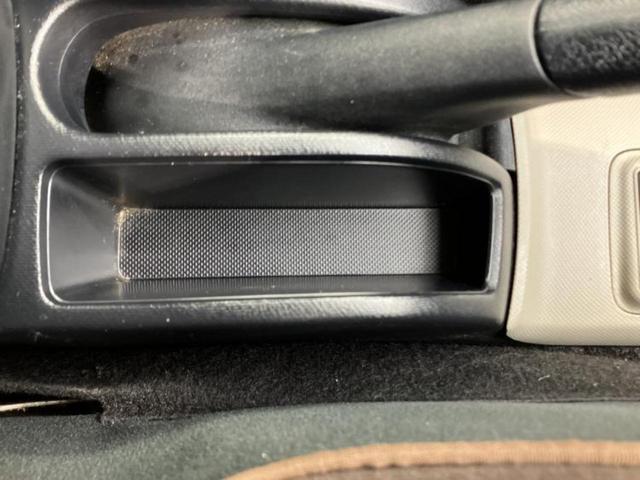 アクア G 新品タイヤ/純正 SDナビ/Bluetooth接続/ETC/EBD付ABS/横滑り防止装置/バックモニター/フルセグTV/DVD/エアバッグ 運転席/エアバッグ 助手席/パワーウインドウ バックカメラ(38枚目)