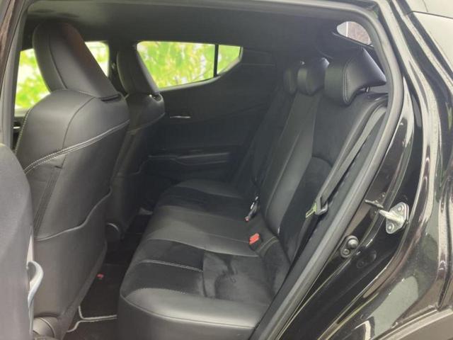 Ｃ－ＨＲ Ｓ－Ｔ　ＧＲスポーツ　ディスプレイオーディオ８インチ／衝突安全装置／車線逸脱防止支援システム／シート　ハーフレザー／ヘッドランプ　ＬＥＤ／ＥＴＣ／ＥＢＤ付ＡＢＳ／横滑り防止装置／エアバッグ　運転席　衝突被害軽減システム（6枚目）