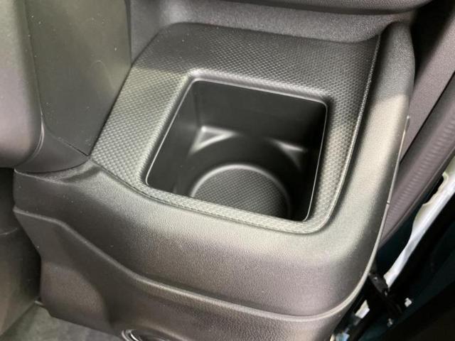 スペーシアギア ハイブリッドＸＺ　保証書／純正　９インチ　ＳＤナビ／セーフティサポート（スズキ）／両側電動スライドドア／シートヒーター　前席／全方位モニター用カメラ／車線逸脱防止支援システム／ヘッドランプ　ＬＥＤ／ＵＳＢジャック（44枚目）