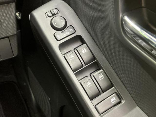 タフト Ｇダーククロムベンチャー　ガラスルーフ／保証書／社外　メモリーナビ／スマートアシスト（トヨタ・ダイハツ）／シートヒーター　前席／パノラマモニター／車線逸脱防止支援システム／ヘッドランプ　ＬＥＤ／ＵＳＢジャック　全周囲カメラ（30枚目）