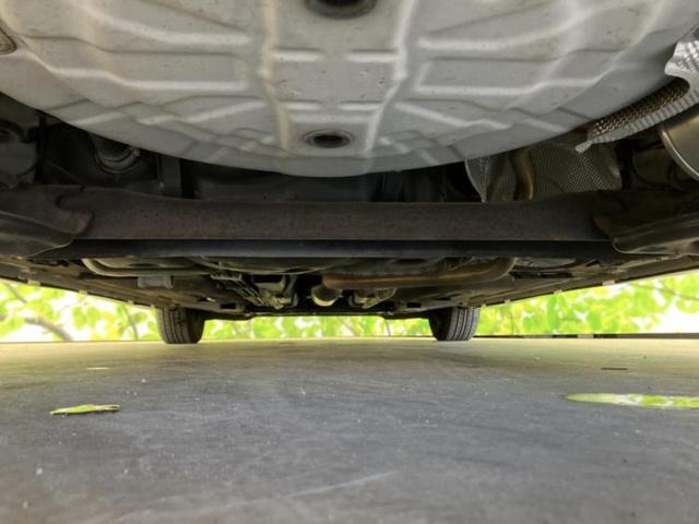 ノート Ｘ　新品タイヤ／純正　ＳＤナビ／ＥＴＣ／ＥＢＤ付ＡＢＳ／アイドリングストップ／ワンセグＴＶ／ＤＶＤ／エアバッグ　運転席／エアバッグ　助手席／パワーウインドウ／エンジンスタートボタン／キーレスエントリー（46枚目）