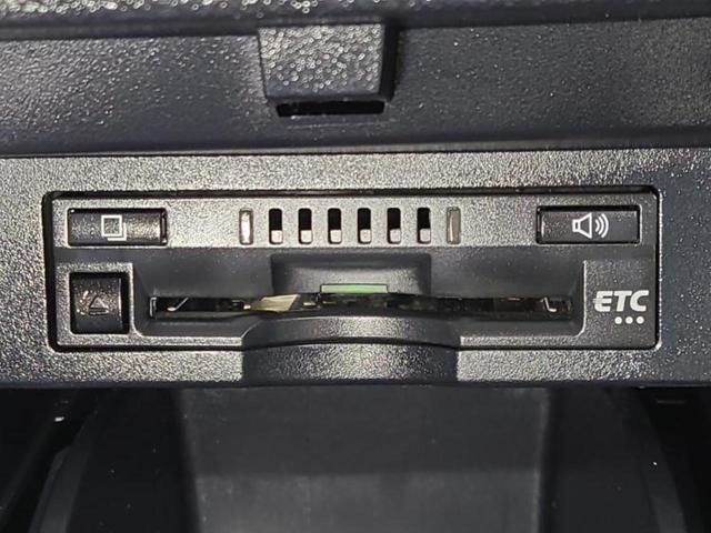 ヴェルファイア Ｚゴールデンアイズ　★★★新品タイヤ／ディスプレイオーディオ９インチ／トヨタセーフティセンス／両側電動スライドドア／車線逸脱防止支援システム／シート　合皮／電動バックドア／ドライブレコーダー　前後　衝突被害軽減システム（18枚目）