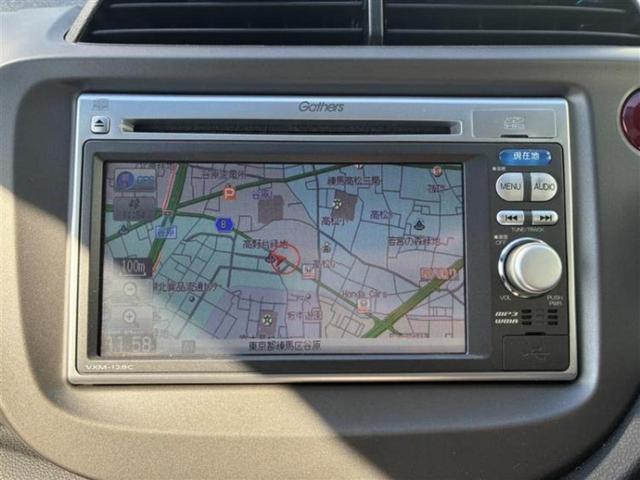 フィット １３Ｇ・１０ｔｈアニバーサリー　純正　ＳＤナビ／ドライブレコーダー　社外／ヘッドランプ　ＨＩＤ／ＥＴＣ／ＥＢＤ付ＡＢＳ／バックモニター／エアバッグ　運転席／エアバッグ　助手席／パワーウインドウ／キーレスエントリー　バックカメラ（9枚目）