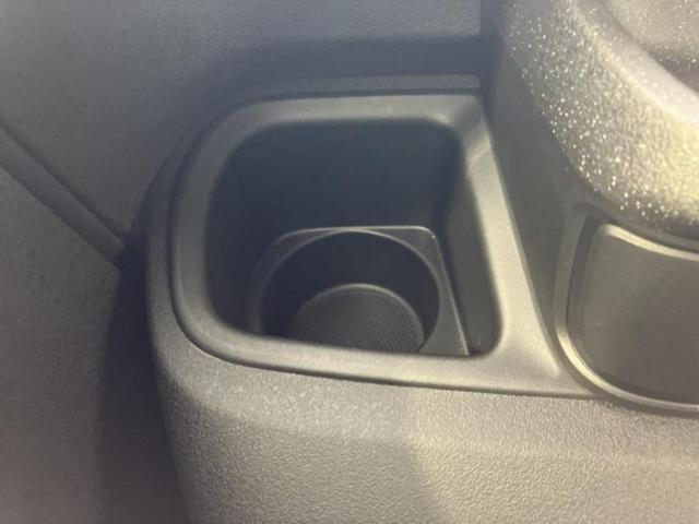 Ｎ－ＢＯＸカスタム ヒョウジュン　保証書／純正　９インチ　メモリーナビ／ホンダセンシング／両側電動スライドドア／シートヒーター　前席／車線逸脱防止支援システム／ヘッドランプ　ＬＥＤ／ＵＳＢジャック／Ｂｌｕｅｔｏｏｔｈ接続　バックカメラ（33枚目）