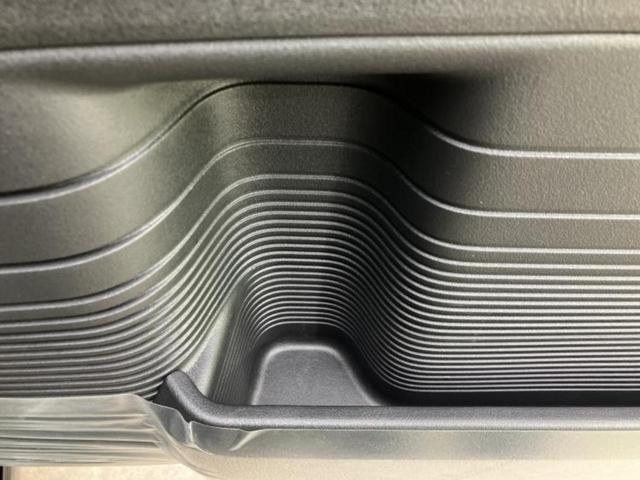 Ｎ－ＢＯＸカスタム ヒョウジュン　保証書／純正　９インチ　メモリーナビ／ホンダセンシング／両側電動スライドドア／シートヒーター　前席／車線逸脱防止支援システム／ヘッドランプ　ＬＥＤ／ＵＳＢジャック／Ｂｌｕｅｔｏｏｔｈ接続　バックカメラ（43枚目）