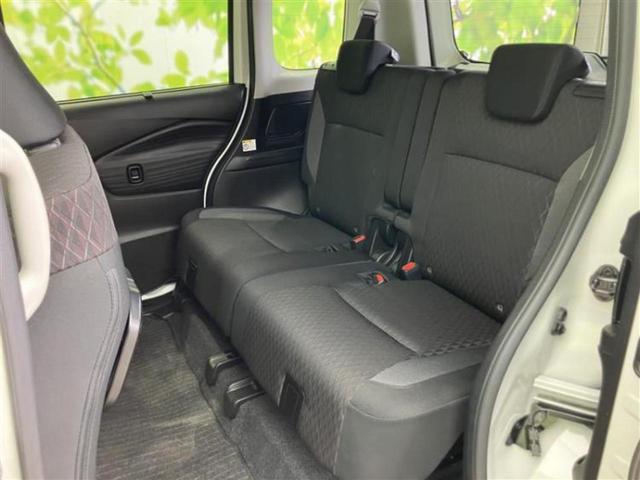 ソリオバンディット バンディットハイブリッドＭＶ　保証書／純正　９インチ　メモリーナビ／セーフティサポート（スズキ）／両側電動スライドドア／シートヒーター／全方位モニター／車線逸脱防止支援システム／ヘッドランプ　ＬＥＤ／Ｂｌｕｅｔｏｏｔｈ接続（7枚目）