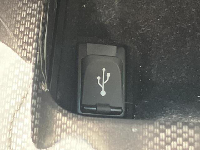 クラウンハイブリッド ハイブリッドアスリートSブラックスタイル 新品タイヤ/純正 HDDナビ/エアーシート 前席/シート フルレザー/ヘッドランプ HID/Bluetooth接続/ETC/EBD付ABS/横滑り防止装置/クルーズコントロール/バックモニター(32枚目)