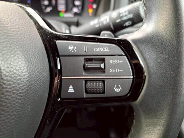 ステップワゴン ｅＨＥＶスパーダ　新品タイヤ／保証書／純正　１１インチ　ＳＤナビ／フリップダウンモニター　純正　１５．６インチ／ホンダセンシング／両側電動スライドドア／シートヒーター　前席／マルチビューカメラシステム　後席モニター（18枚目）