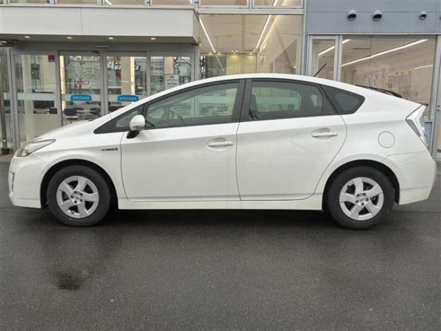 プリウス Ｓ　純正　ナビ／ドライブレコーダー　前後／Ｂｌｕｅｔｏｏｔｈ接続／ＥＴＣ／ＥＢＤ付ＡＢＳ／横滑り防止装置／バックモニター／ワンセグＴＶ／エアバッグ　運転席／エアバッグ　助手席／エアバッグ　サイド　ドラレコ（2枚目）