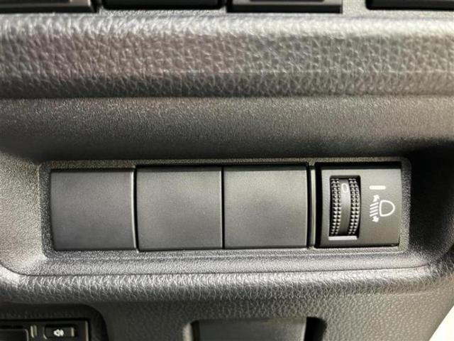 シエンタ Ｇ　保証書／ディスプレイオーディオ＋ナビ／衝突安全装置／両側電動スライドドア／パノラミックビューモニター／車線逸脱防止支援システム／ヘッドランプ　ＬＥＤ／Ｂｌｕｅｔｏｏｔｈ接続／ＥＴＣ　全周囲カメラ（22枚目）