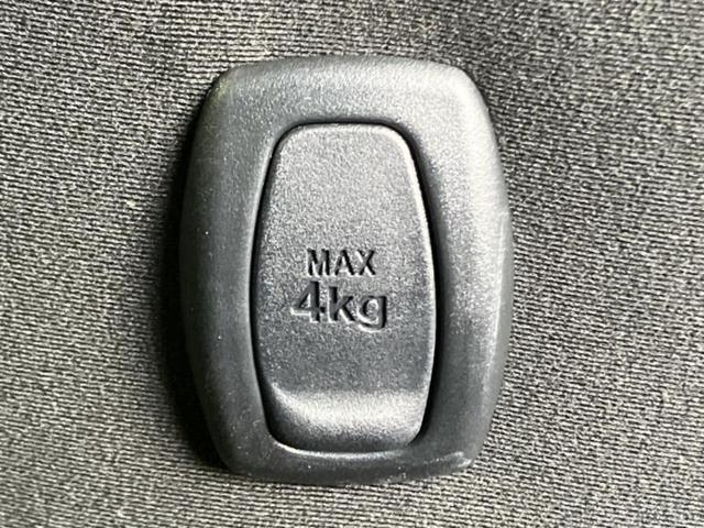 アクア S 社外 SDナビ/Bluetooth接続/ETC/EBD付ABS/横滑り防止装置/アイドリングストップ/バックモニター/フルセグTV/DVD/エアバッグ 運転席/エアバッグ 助手席/パワーウインドウ(40枚目)