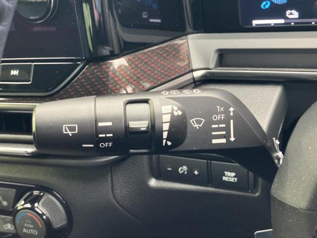 オーラ ニスモ　ニスモエアロ／保証書／純正　９インチ　ＳＤナビ／インテリジェントルームミラー／衝突安全装置／全方位モニター／車線逸脱防止支援システム／シート　ハーフレザー／プロパイロット／ドライブレコーダー　前後（17枚目）