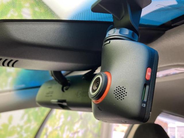 ＷＥＣＡＲＳの展示場では実際に見て、触ってお車をお選びいただけます！知識の豊富な営業スタッフが様々なカーライフをご提案いたします！