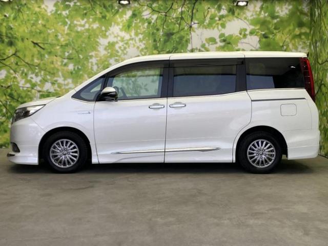 エスクァイア ハイブリッドＧｉ　新品タイヤ／モデリスタエアロ／保証書／純正　９インチ　ＳＤナビ／フリップダウンモニター　社外　１２．８インチ／両側電動スライドドア／シートヒーター　前席／シート　合皮／ドライブレコーダー　前後　ＥＴＣ（2枚目）