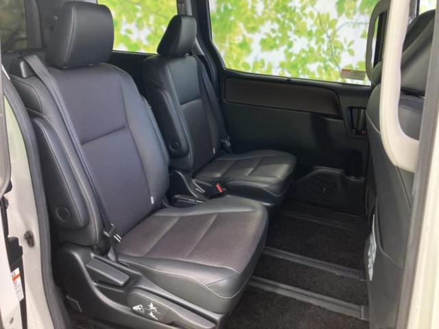 エスクァイア ハイブリッドＧｉ　新品タイヤ／モデリスタエアロ／保証書／純正　９インチ　ＳＤナビ／フリップダウンモニター　社外　１２．８インチ／両側電動スライドドア／シートヒーター　前席／シート　合皮／ドライブレコーダー　前後　ＥＴＣ（5枚目）