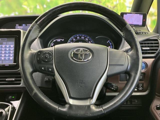 エスクァイア ハイブリッドＧｉ　新品タイヤ／モデリスタエアロ／保証書／純正　９インチ　ＳＤナビ／フリップダウンモニター　社外　１２．８インチ／両側電動スライドドア／シートヒーター　前席／シート　合皮／ドライブレコーダー　前後　ＥＴＣ（10枚目）