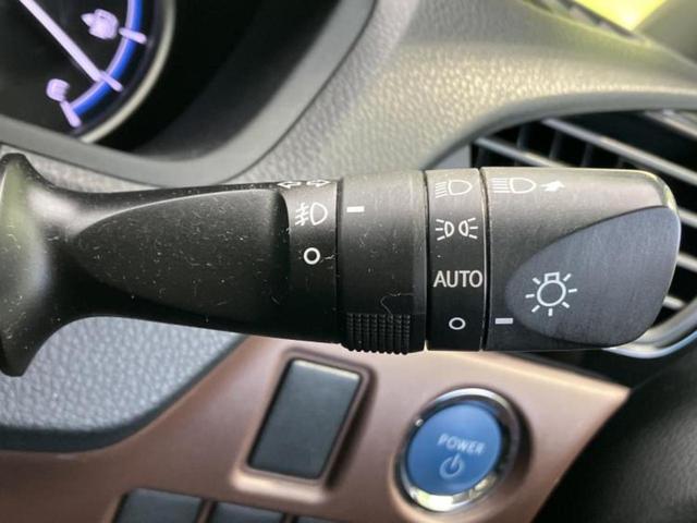 エスクァイア ハイブリッドＧｉ　新品タイヤ／モデリスタエアロ／保証書／純正　９インチ　ＳＤナビ／フリップダウンモニター　社外　１２．８インチ／両側電動スライドドア／シートヒーター　前席／シート　合皮／ドライブレコーダー　前後　ＥＴＣ（11枚目）