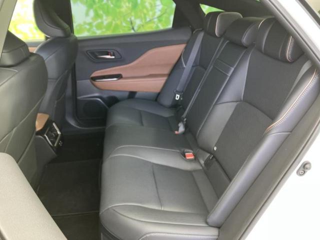 クラウンクロスオーバー ４ＷＤ　Ｚ　モデリスタエアロ／保証書／ディスプレイオーディオ＋ナビ１２．３インチ／デジタルインナーミラー／トヨタセーフティセンス／エアーシート　前席／パノラミックビューモニター／車線逸脱防止支援システム　４ＷＤ（7枚目）