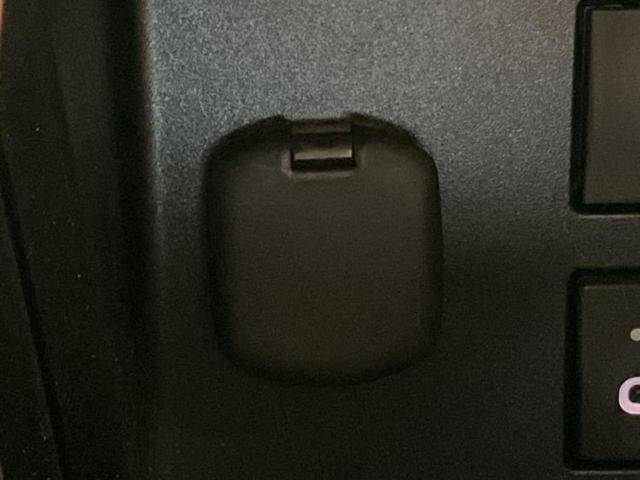 ＷＥＣＡＲＳの展示場では実際に見て、触ってお車をお選びいただけます！知識の豊富な営業スタッフが様々なカーライフをご提案いたします！