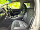 アルファード 4WD SA Cパッケージ 新品タイヤ/純正 10インチ SDナビ/フリップダウンモニター 純正 12.1インチ/衝突安全装置/両側電動スライドドア/シート ハーフレザー/電動バックドア/ヘッドランプ LED バックカメラ(7枚目)