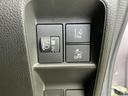 使いやすさを感じられるスイッチ類です。シーンに応じた操作で、快適なカーライフをサポートします。